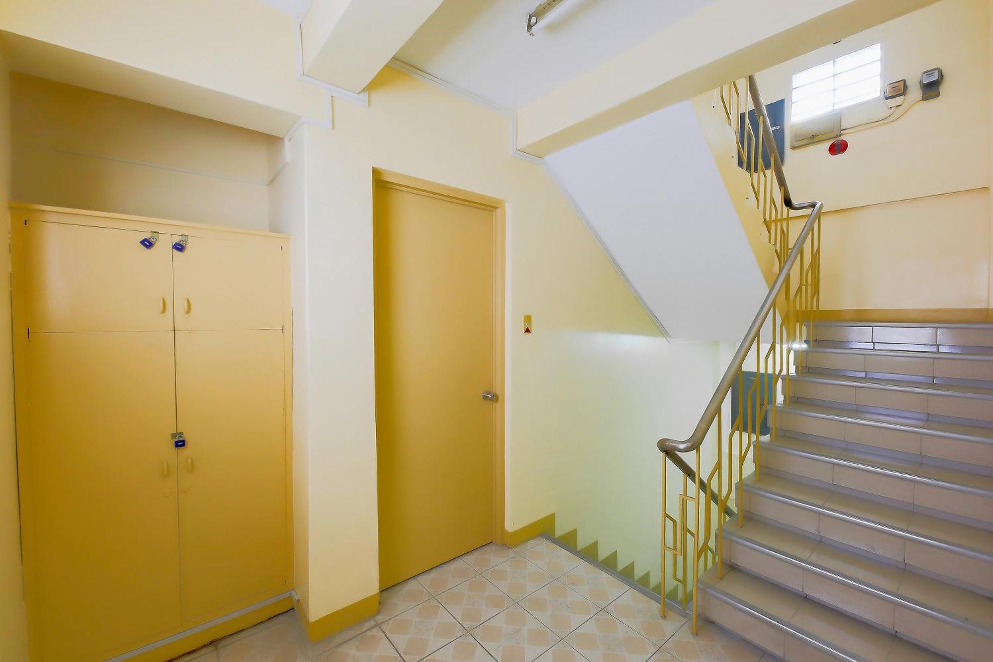 Oyo 840 Orangenest Apartelle Manila Exterior foto