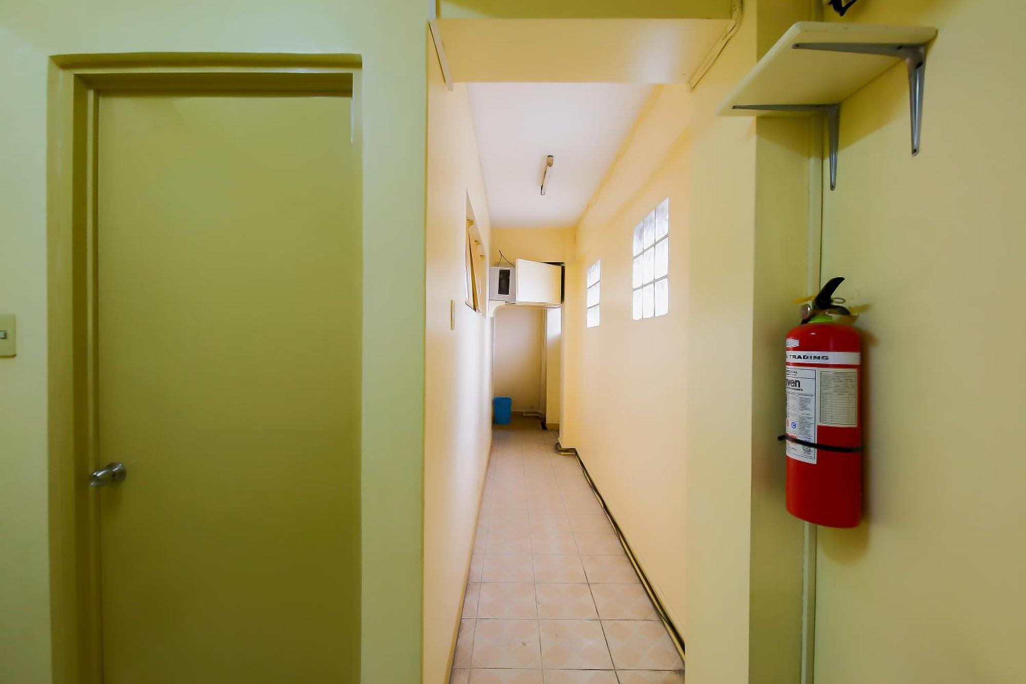 Oyo 840 Orangenest Apartelle Manila Exterior foto