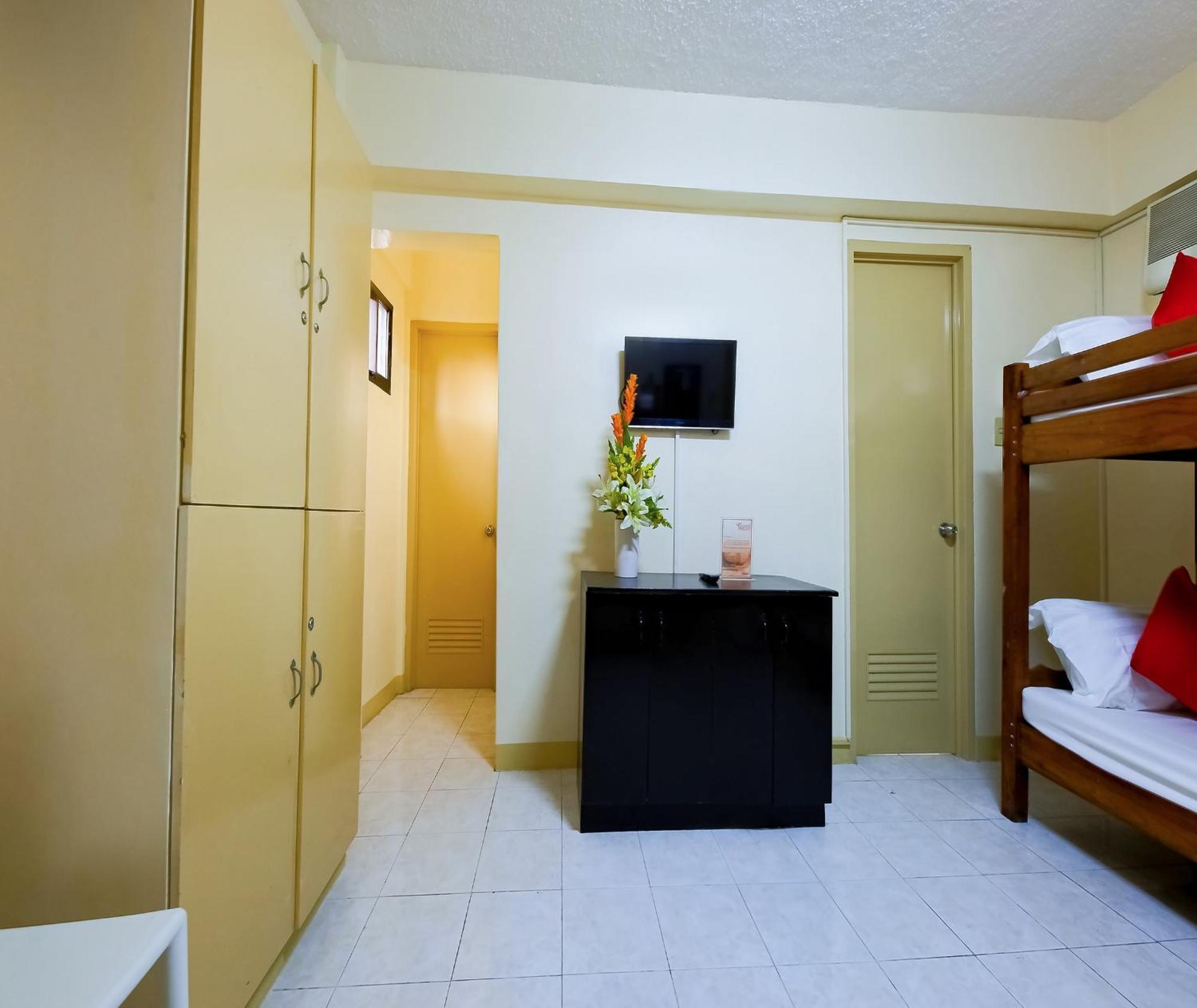 Oyo 840 Orangenest Apartelle Manila Exterior foto